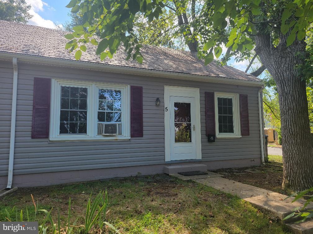 Foto principal - 1430 Franklin St