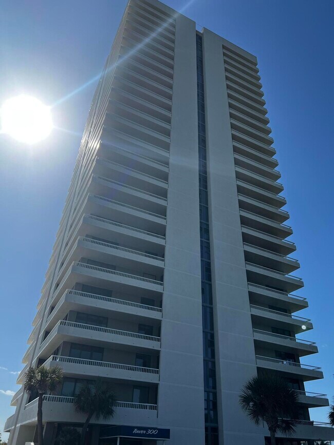 Foto del edificio - 5510 N Ocean Dr