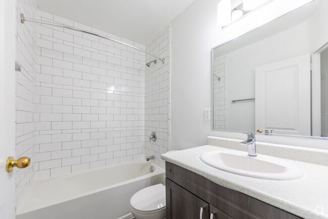 1BR, 1BA - Bathroom - Garfella