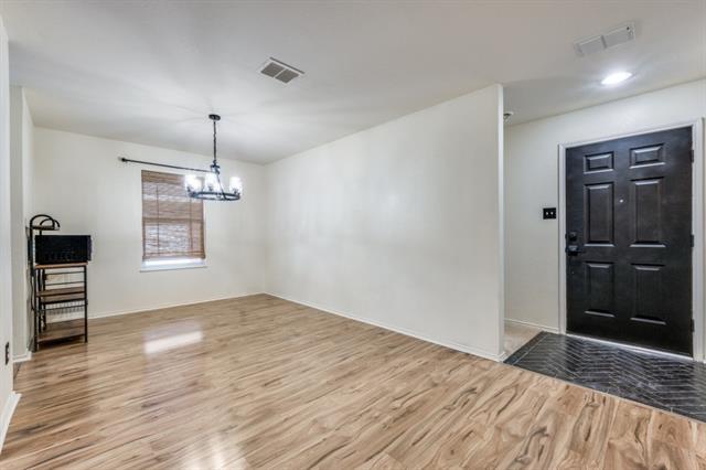 Building Photo - 1133 Day Dream Dr