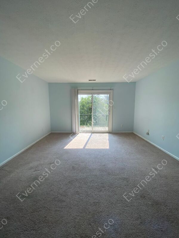 Foto del edificio - 5285 Portland St