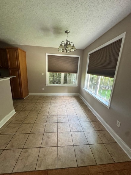 Building Photo - 520 Millbrook Villa Dr
