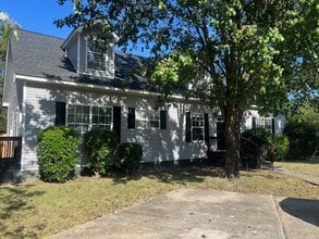 Building Photo - 250 Calcasieu Dr