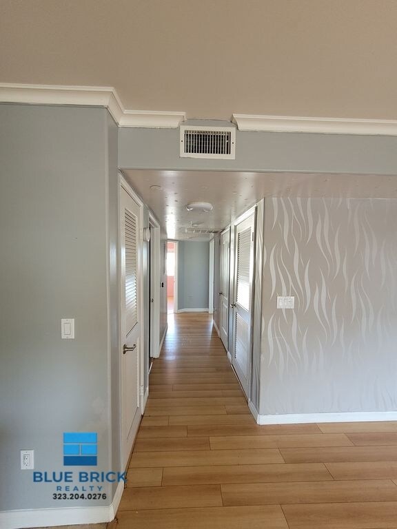 Foto del edificio - 13623 Sherman Way
