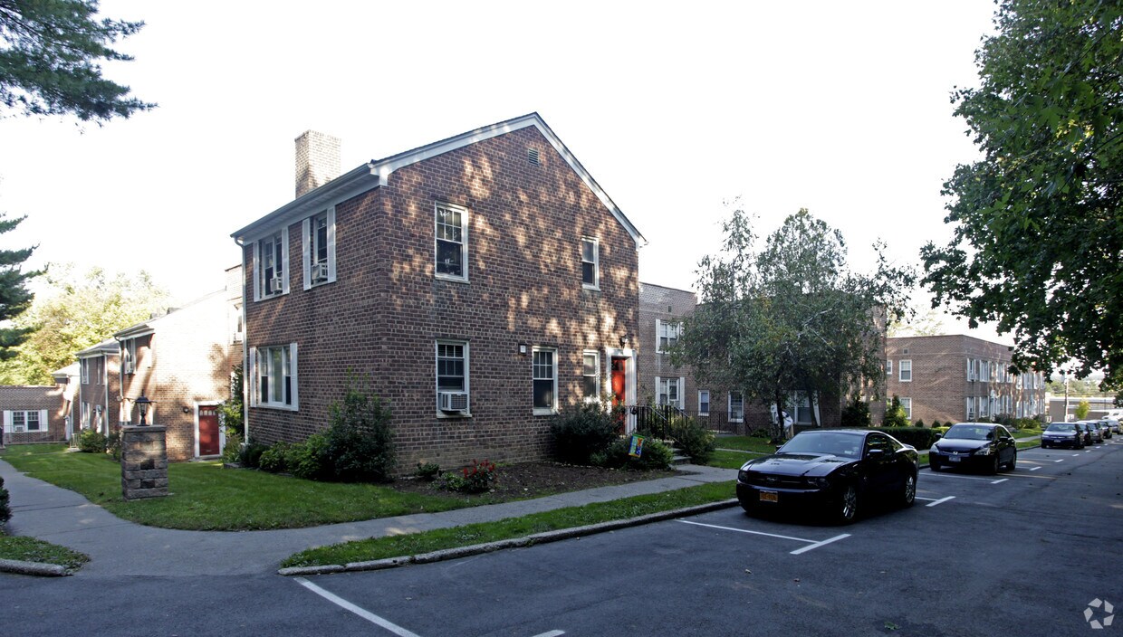 14 Soundview Cooperative Apartments Apartments at 14 Soundview Ave White Plains, NY