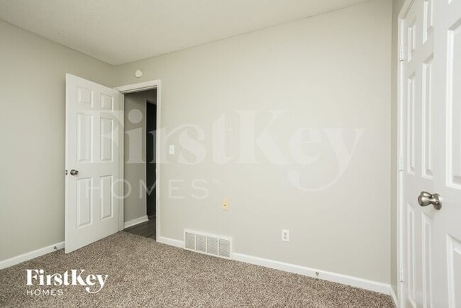 Building Photo - 7768 Windy Willow Cove