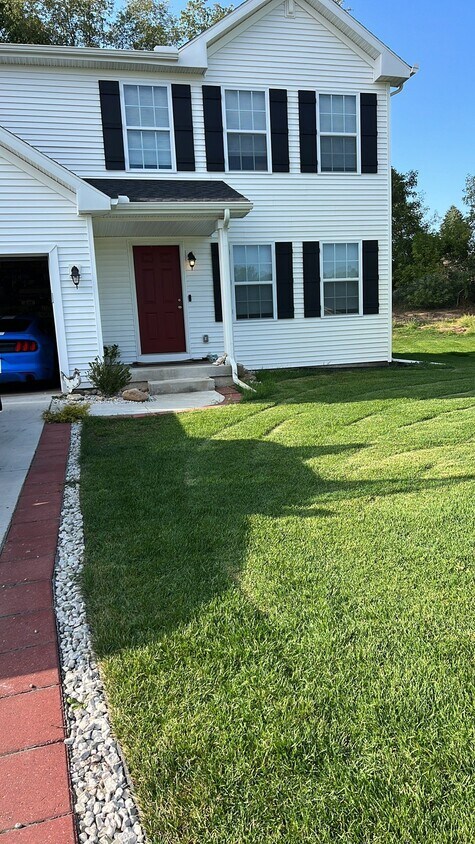 Foto del edificio - 31874 Pine Ridge Cir