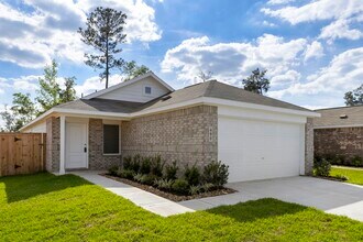 Building Photo - 490 Southern Magnolia Wy