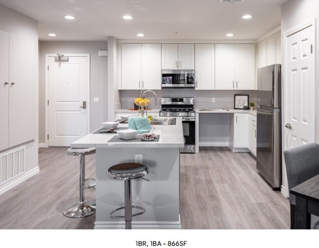 Building Photo - Centerpointe at Market