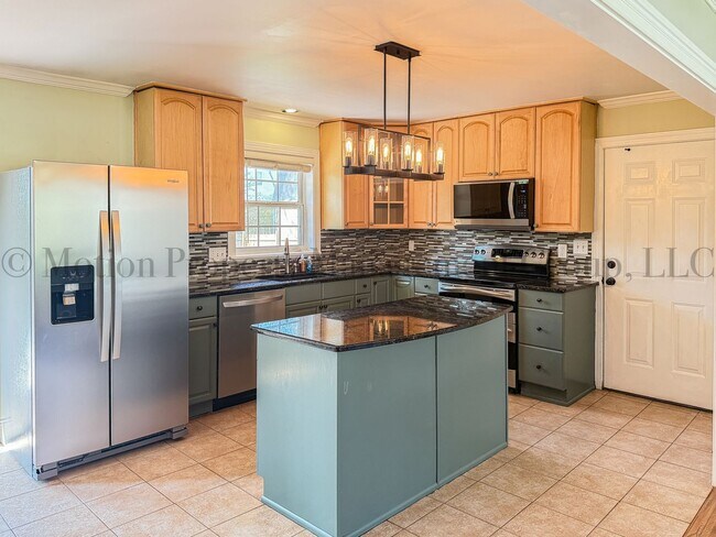 Foto del edificio - 2502 Little John Trail SE