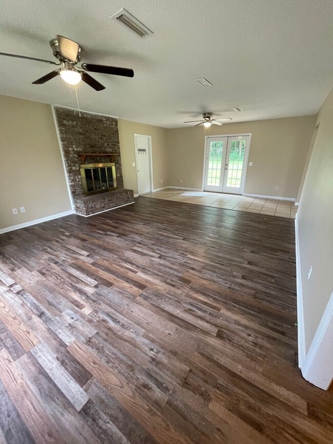 Building Photo - Country Estates Subdivision!