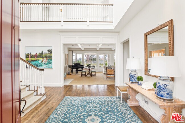 Building Photo - 601 Amalfi Dr