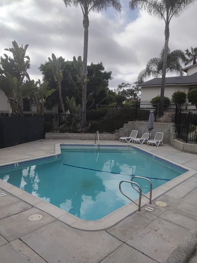 Foto del edificio - 3508 Driftwood Pl