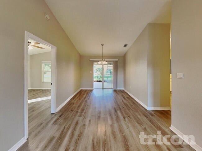 Building Photo - 26060 Concepcion Dr