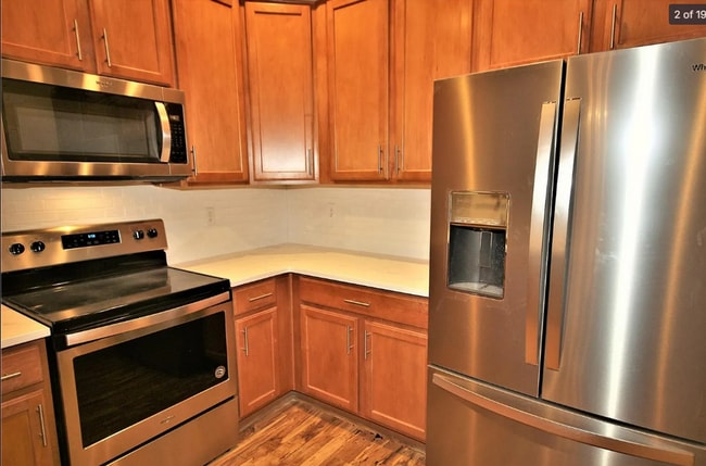 Photo - Inviting Open-Concept Townhome!