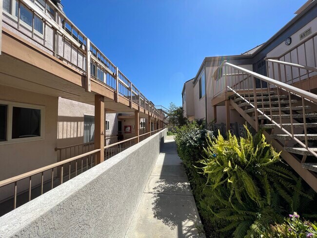 Building Photo - 4185 Mt Alifan Dr