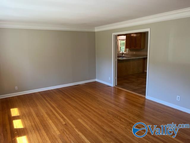 Building Photo - 713 Giles Dr NE