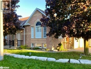 Building Photo - 1 Shady Glen Crescent