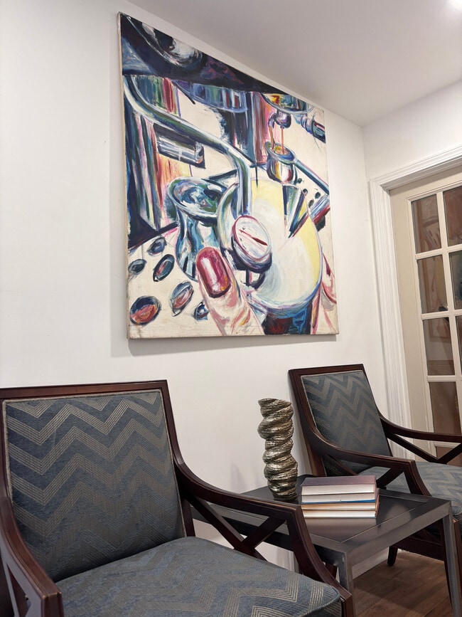 Building Photo - 9021 Par Dr