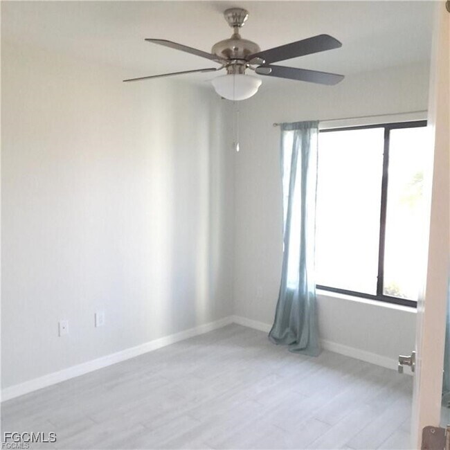 Foto del edificio - 3309 NW 6th St