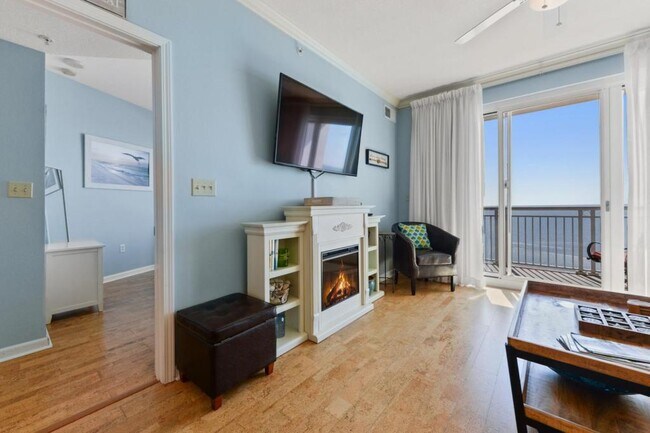 Building Photo - 2228 Beach Dr Unit 1006