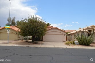 Building Photo - 1199 W Jeanine Dr