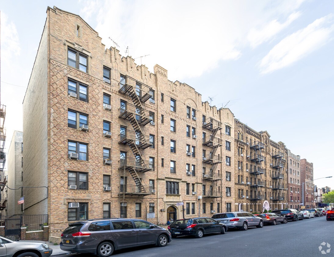 Foto principal - 3120 Brighton 5Th St