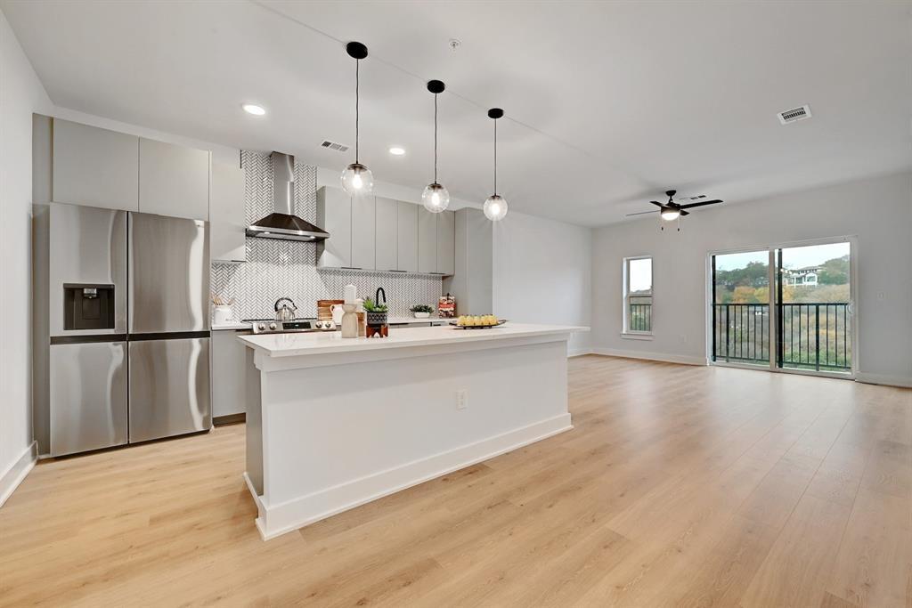 2500 Longview St Unit 208, Austin, TX 78705 Condo for Rent in Austin, TX