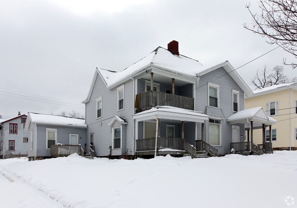 117 W Franklin St, Jackson, MI 49201 Apartments in Jackson, MI