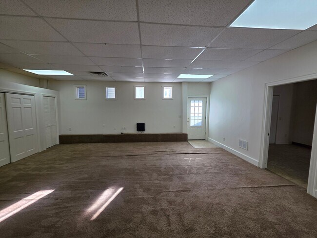 Foto del edificio - 64 Kenyon St