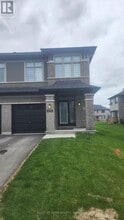 Building Photo - 674 Honeydew St