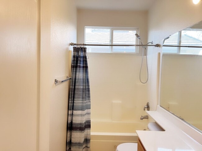 Building Photo - 9359 Ironstone Way