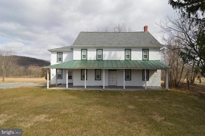 Foto principal - 4 bedroom in Oley PA 19547
