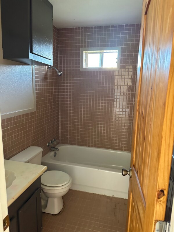 Building Photo - 127 Summer Harvest Dr