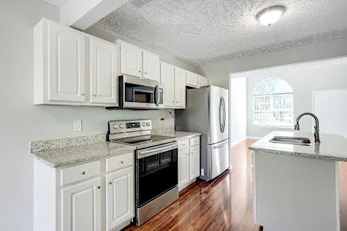 Building Photo - 4897 Nina Marie Ave