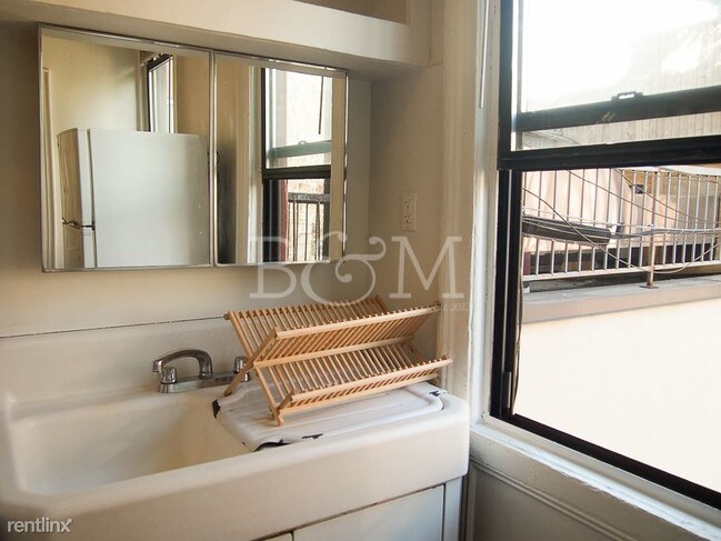Foto del edificio - 135 Wythe Ave