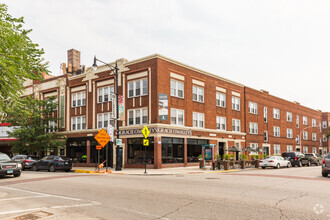 Building Photo - 4911 W Cuyler Ave