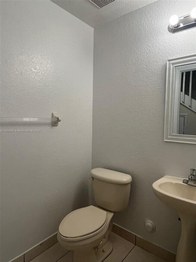 Foto del edificio - 2251 NW 136th Terrace