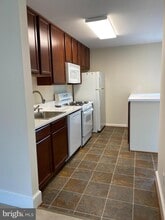 Building Photo - 7805 Accotink Pl