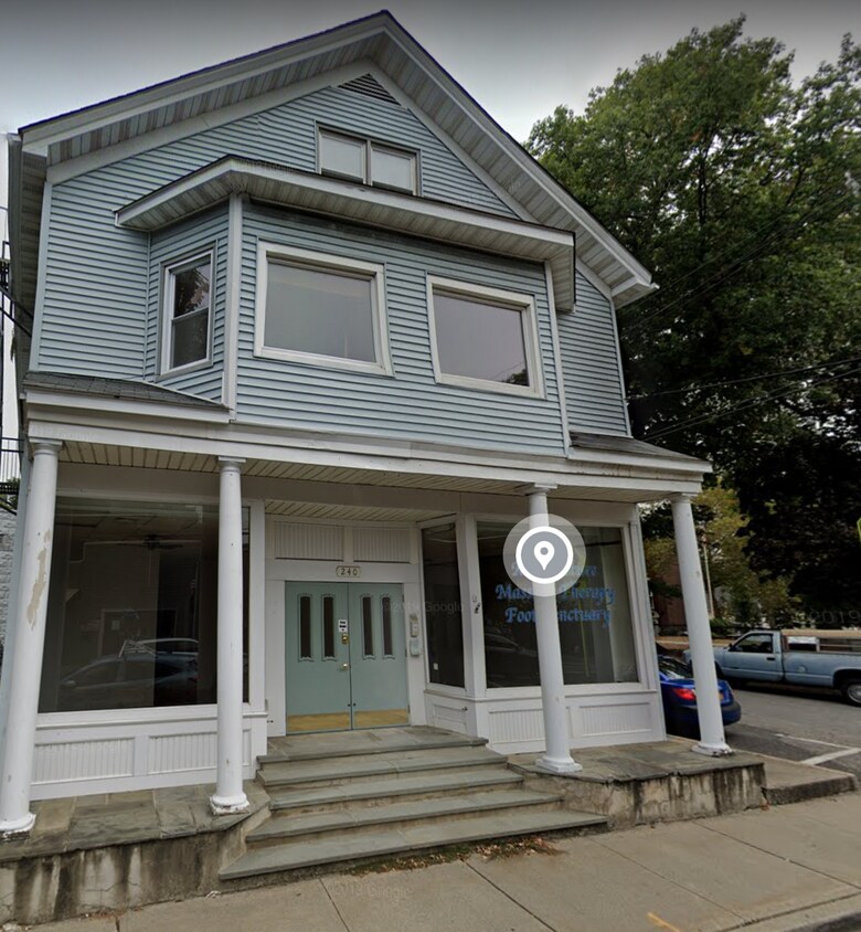 240 Hudson St Unit 1a, CornwallonHudson, NY 12520 Apartments in