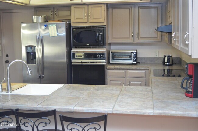 Building Photo - 8013 N 73rd St