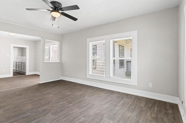 Building Photo - 6818 Avenue C