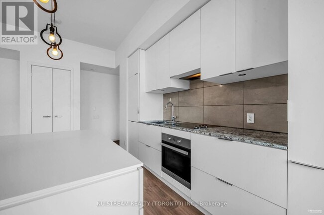 Photo du bâtiment - 5 St Joseph St