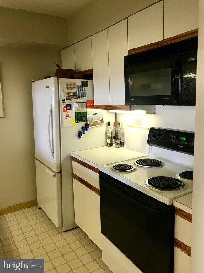 Foto del edificio - 233 S 6th St