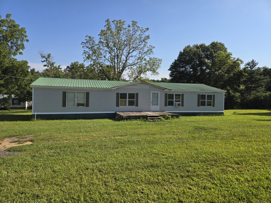 Primary Photo - 335 County Highway 24