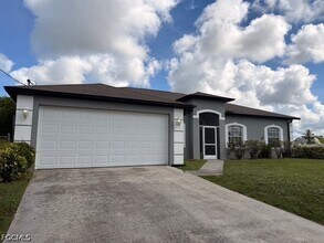 Building Photo - 5548 Beauty St