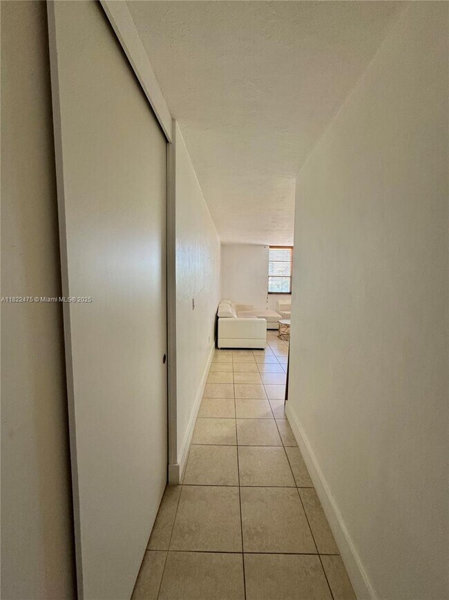 Foto del edificio - 244 79th St