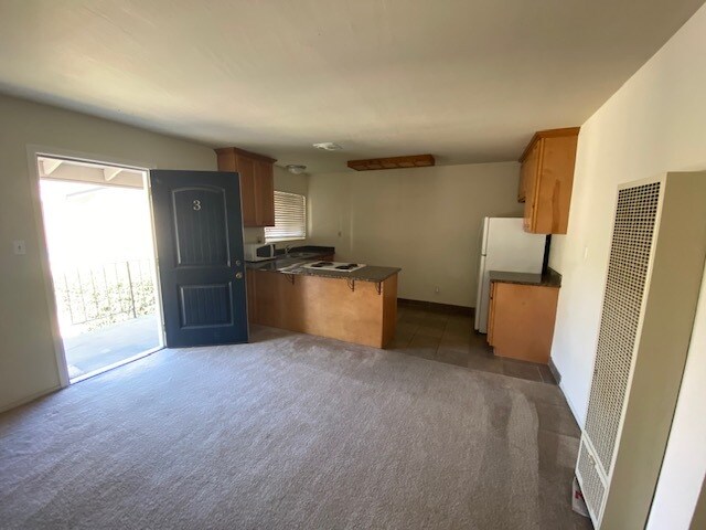 Building Photo - 3748 Underwood Dr
