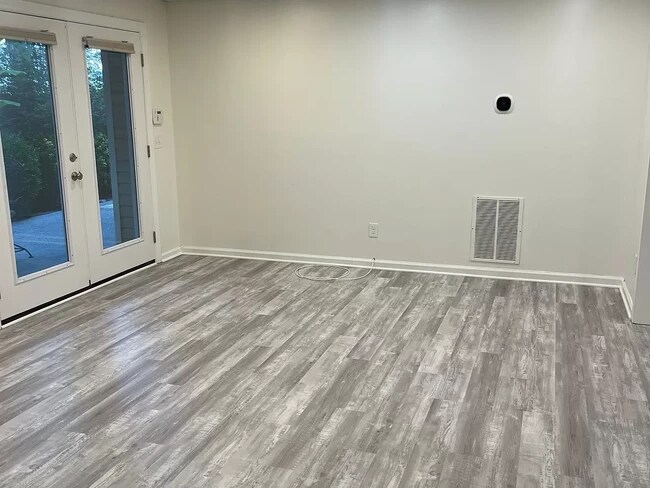 Foto del edificio - 2247 Rocksram Ct