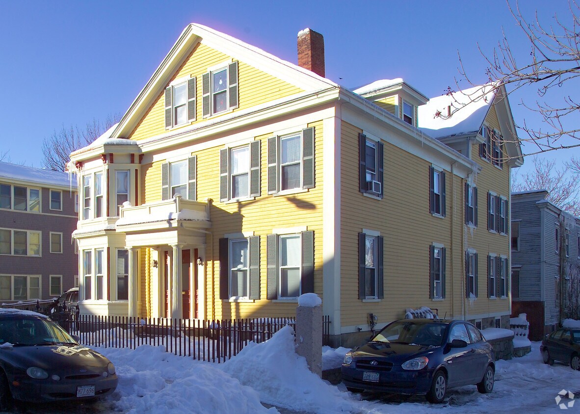 Foto del edificio - 226-228 Purchase St